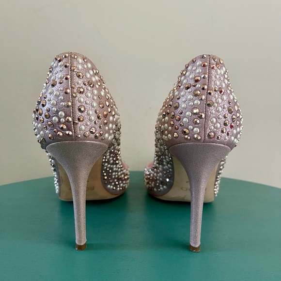 Rodo evening pump with pearls and crystals great condition size 37,5 runs US 7 - Picture 5 of 9